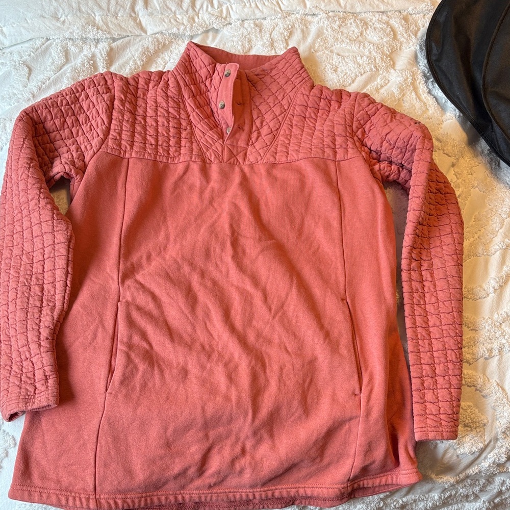 Columbia Coral Quilted Sweatshirt